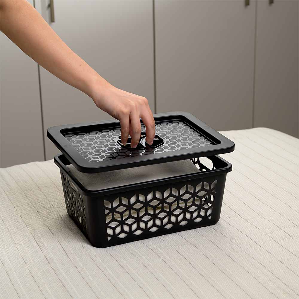 Cesto Organizador M com Tampa 5 Litros Preto UZ - ambiente