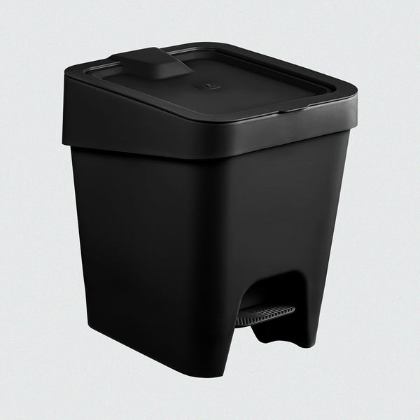 Lixeira Slim com Pedal 8 Litros Preto UZ